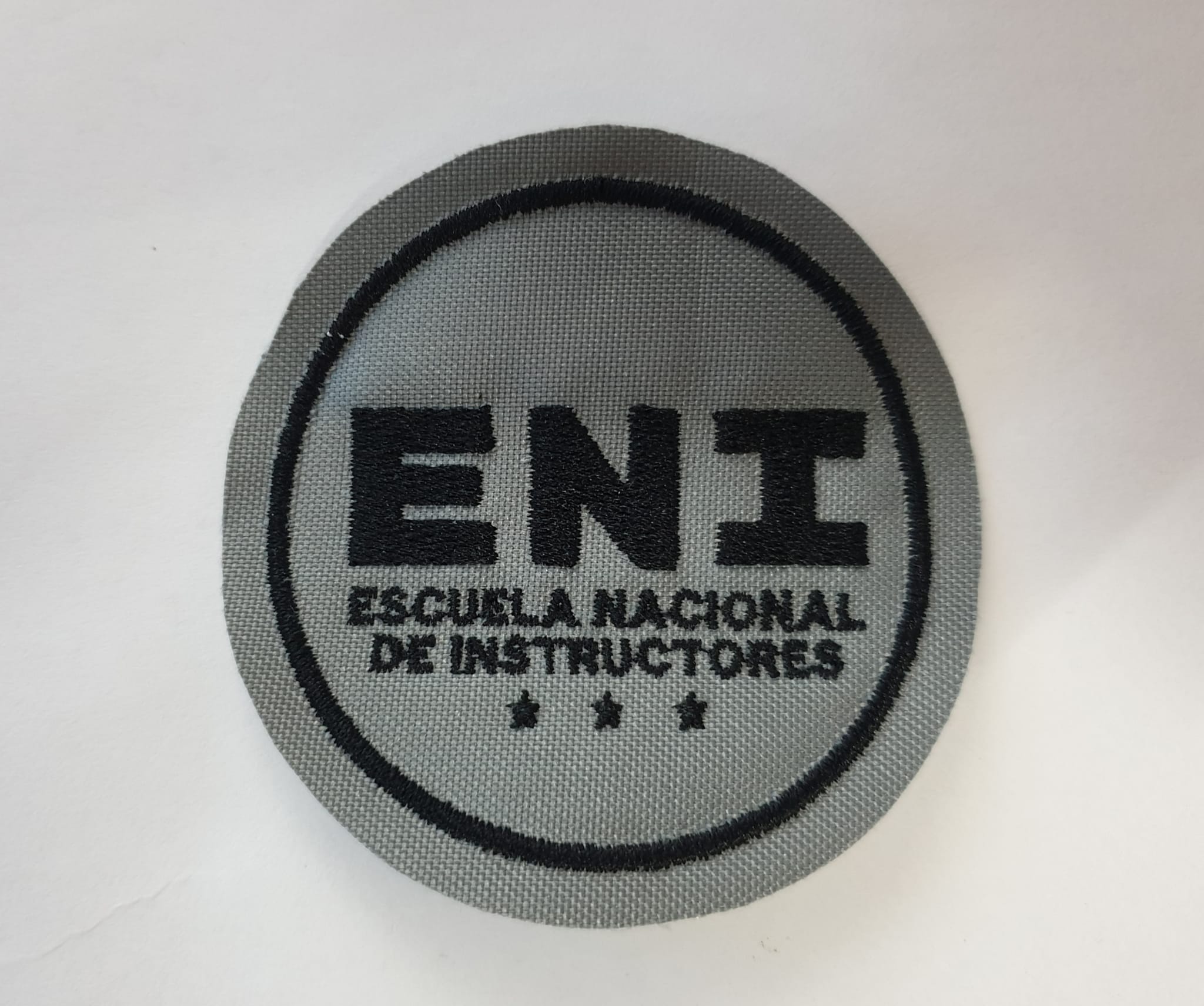 Parche físico ENI para indumentaria profesional